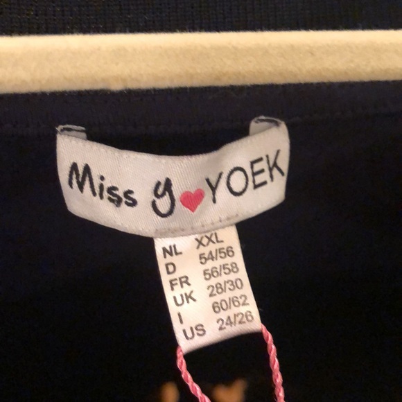 Long sleeve navy blue shift dress **Add to Bundle for $5** - Picture 3 of 3